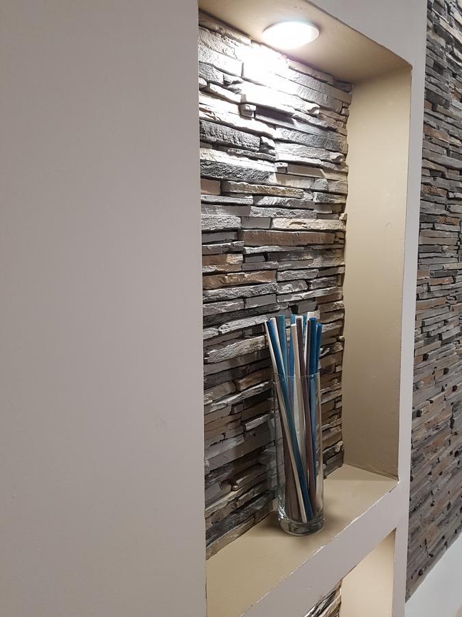 Woodstone Apartment Πλοέστι Εξωτερικό φωτογραφία
